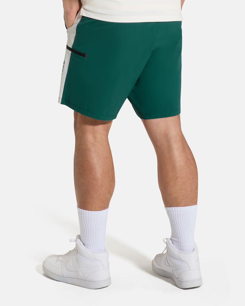 FAIRWAY WINDSHORT